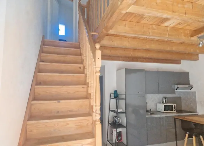 Les Chênes Verts Apartment *