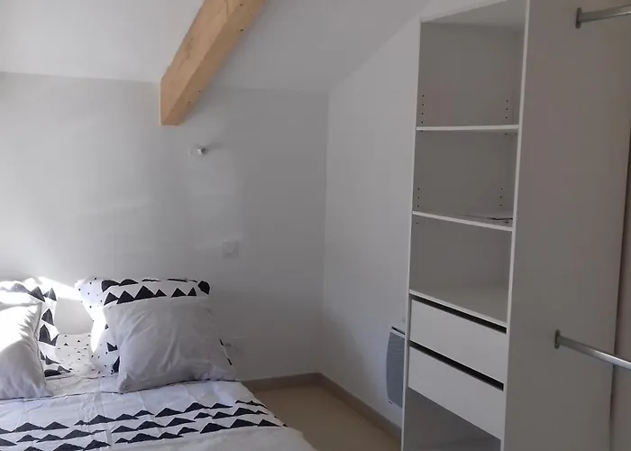 Les Chênes Verts Apartment